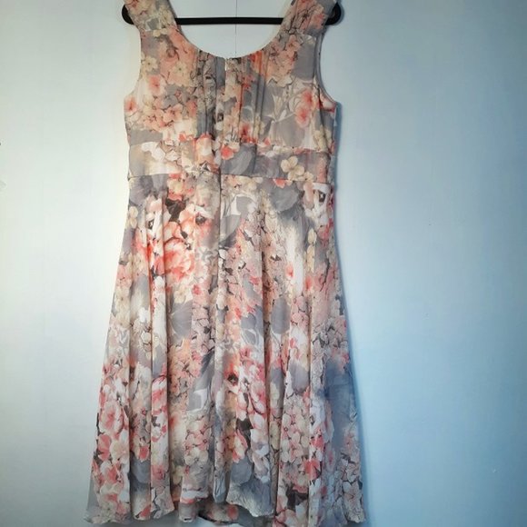 Signature ELLA Floral Dress Women's 14W EUC Chiffon Flowy Lined Special Occasion - Picture 12 of 12